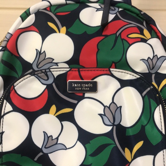 Kate spade ♠️ backpack 🎒 NWT - Picture 2 of 7